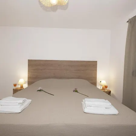 Seafront Eirini Villa