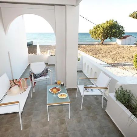 Seafront Eirini Villa