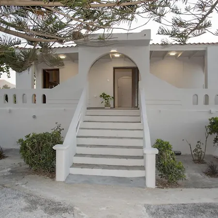Villa Seafront Eirini